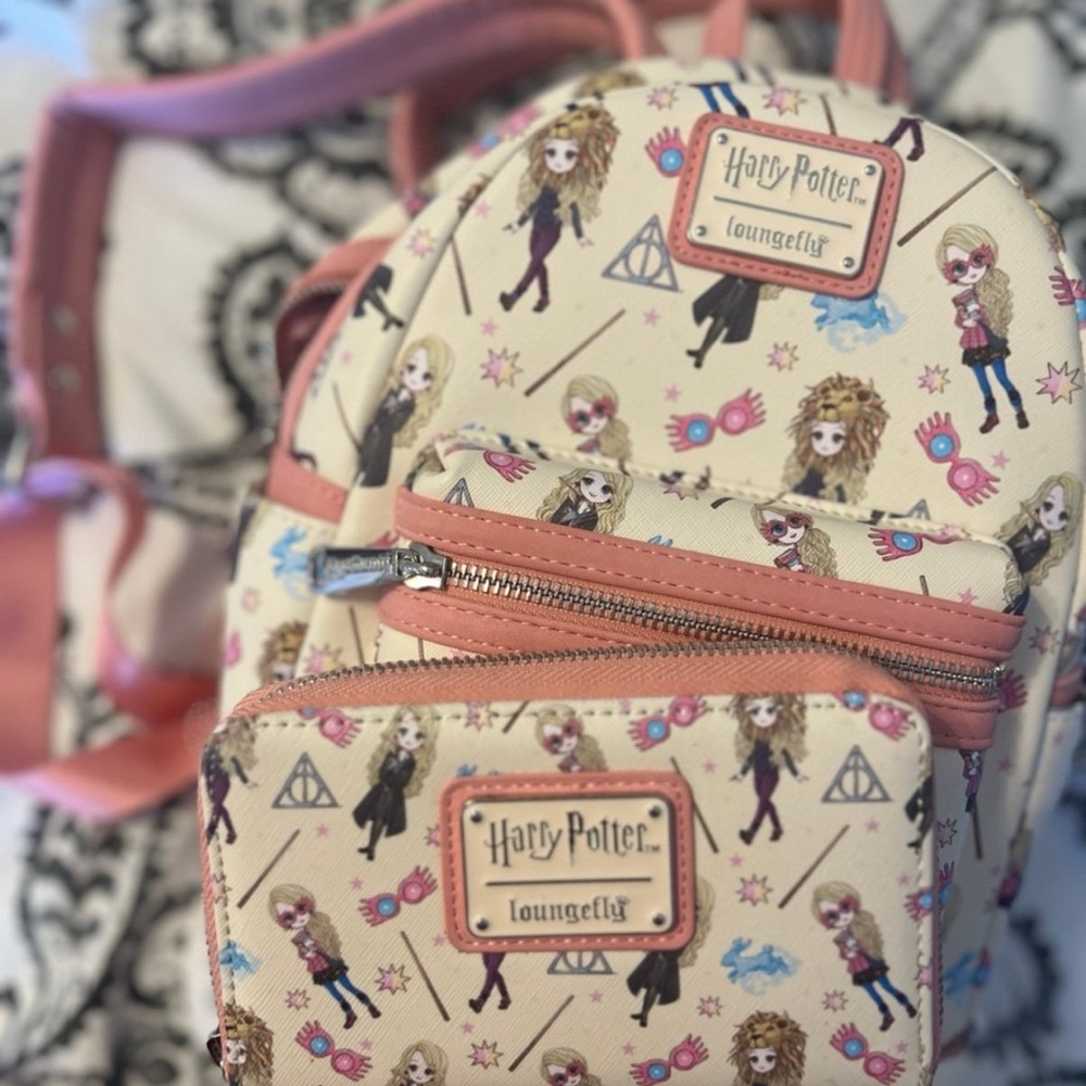 Loungefly Harry Potter Backpack and Wallet - Cream and Pink